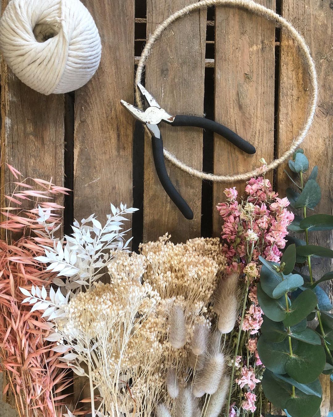 Atelier couronne en fleurs séchées